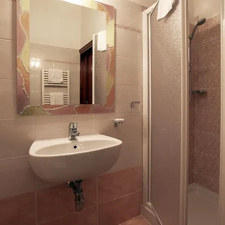 Bologna Hotel 2*